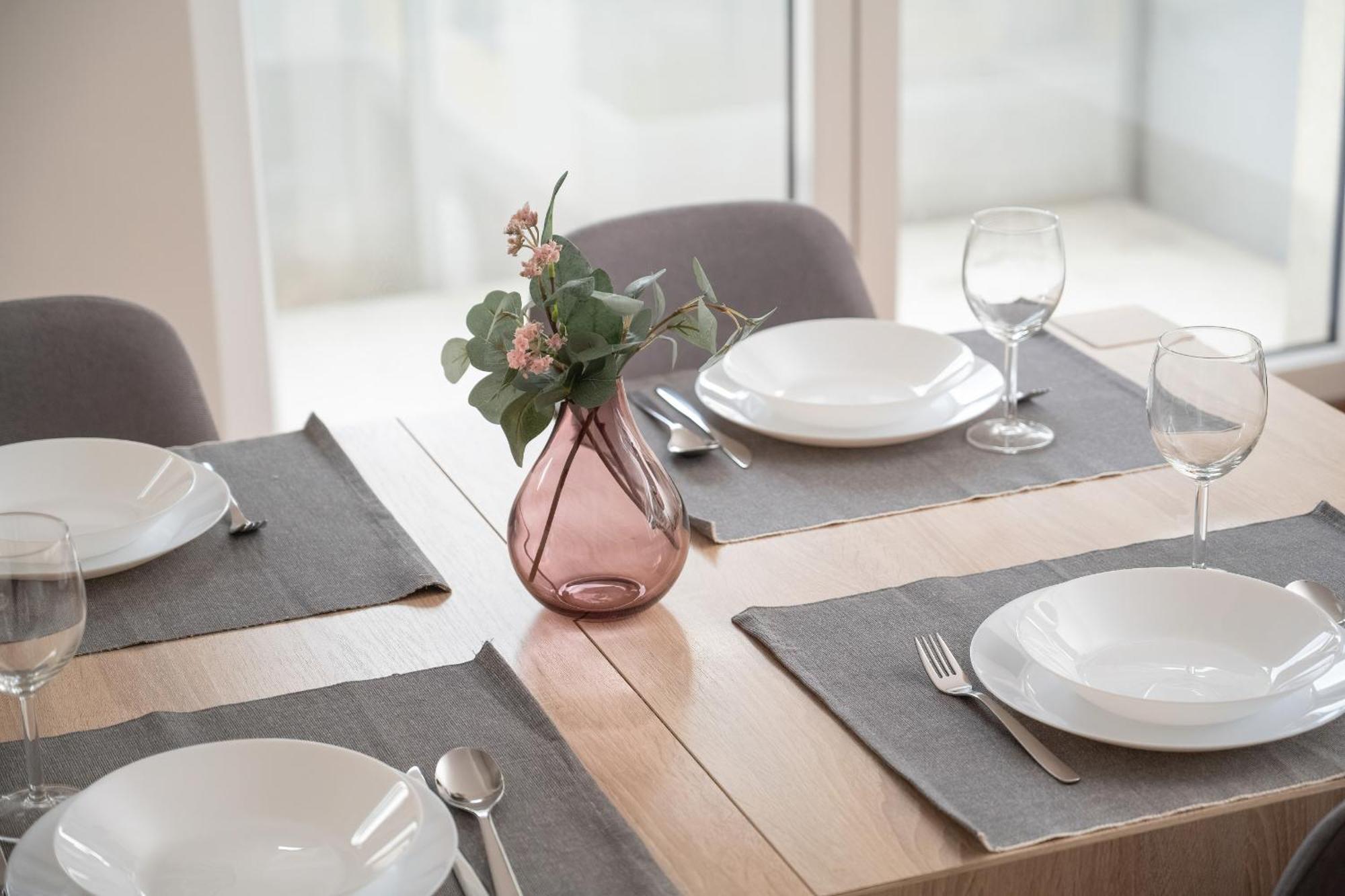 One Bedroom Apartment Nadodrze With Free Garage Wroclaw By Noclegi Renters Esterno foto